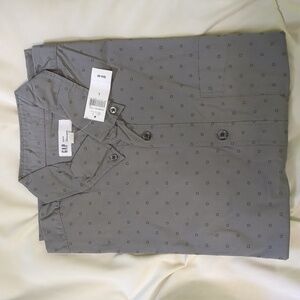 Men's button up- Gap